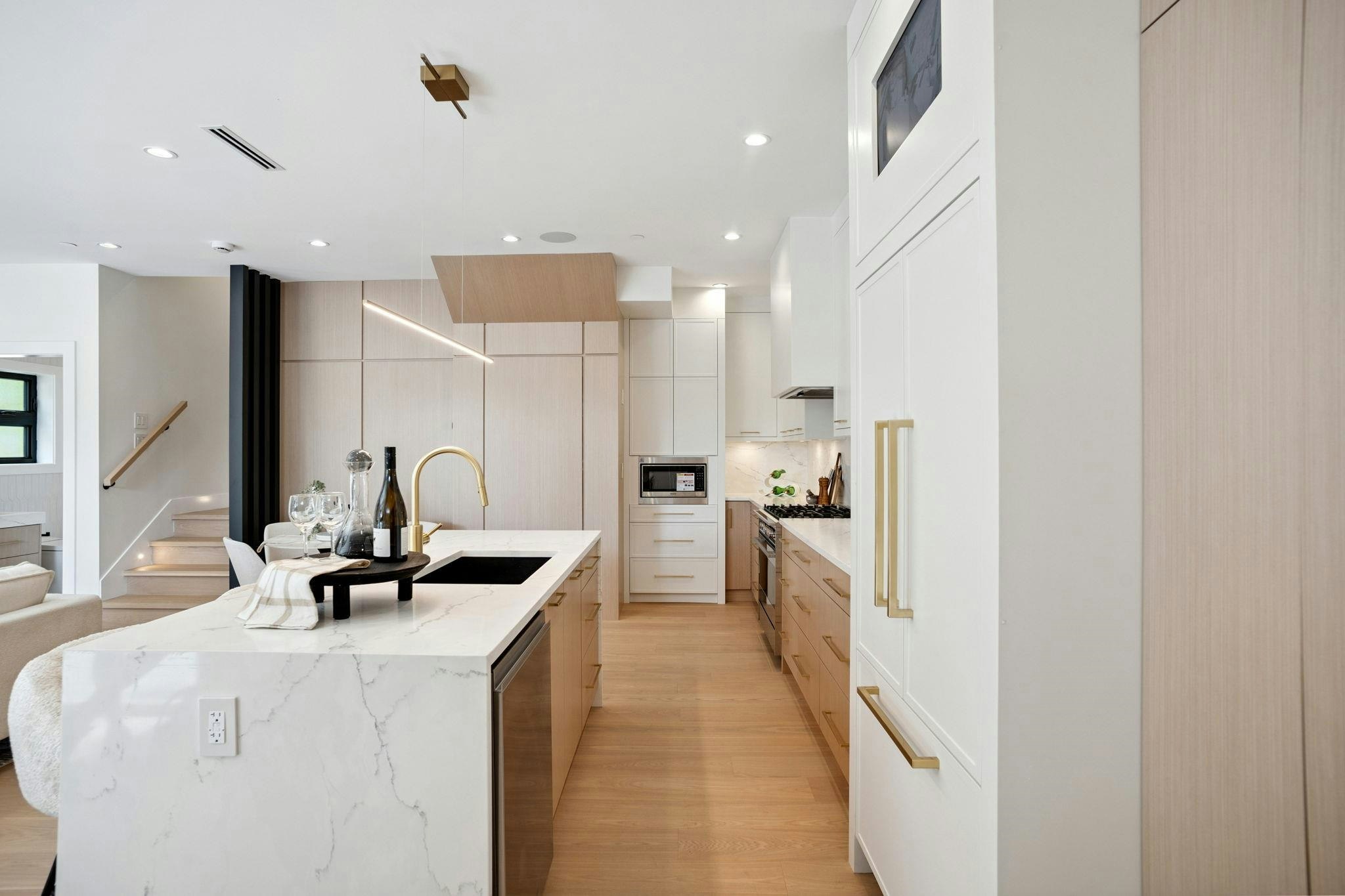 2307 E 3rd Avenue, Vancouver, BC, V5N 4W7 - 17