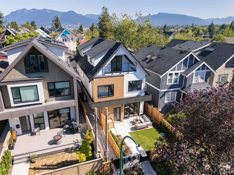 #1-1079 E 14th Avenue, Vancouver, BC, V5T 2P1 - 36