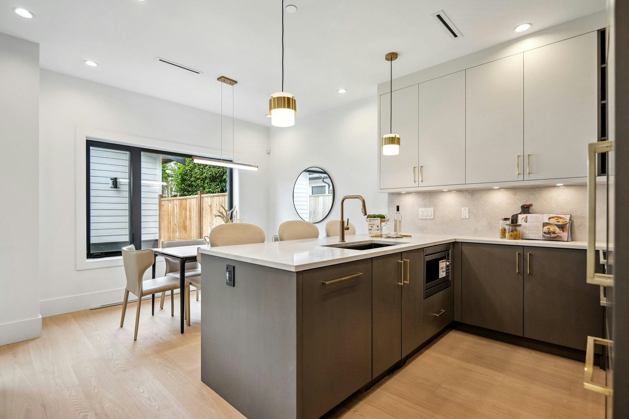#2-1079 E 14th Avenue, Vancouver, BC, V5T 2P1 - 13