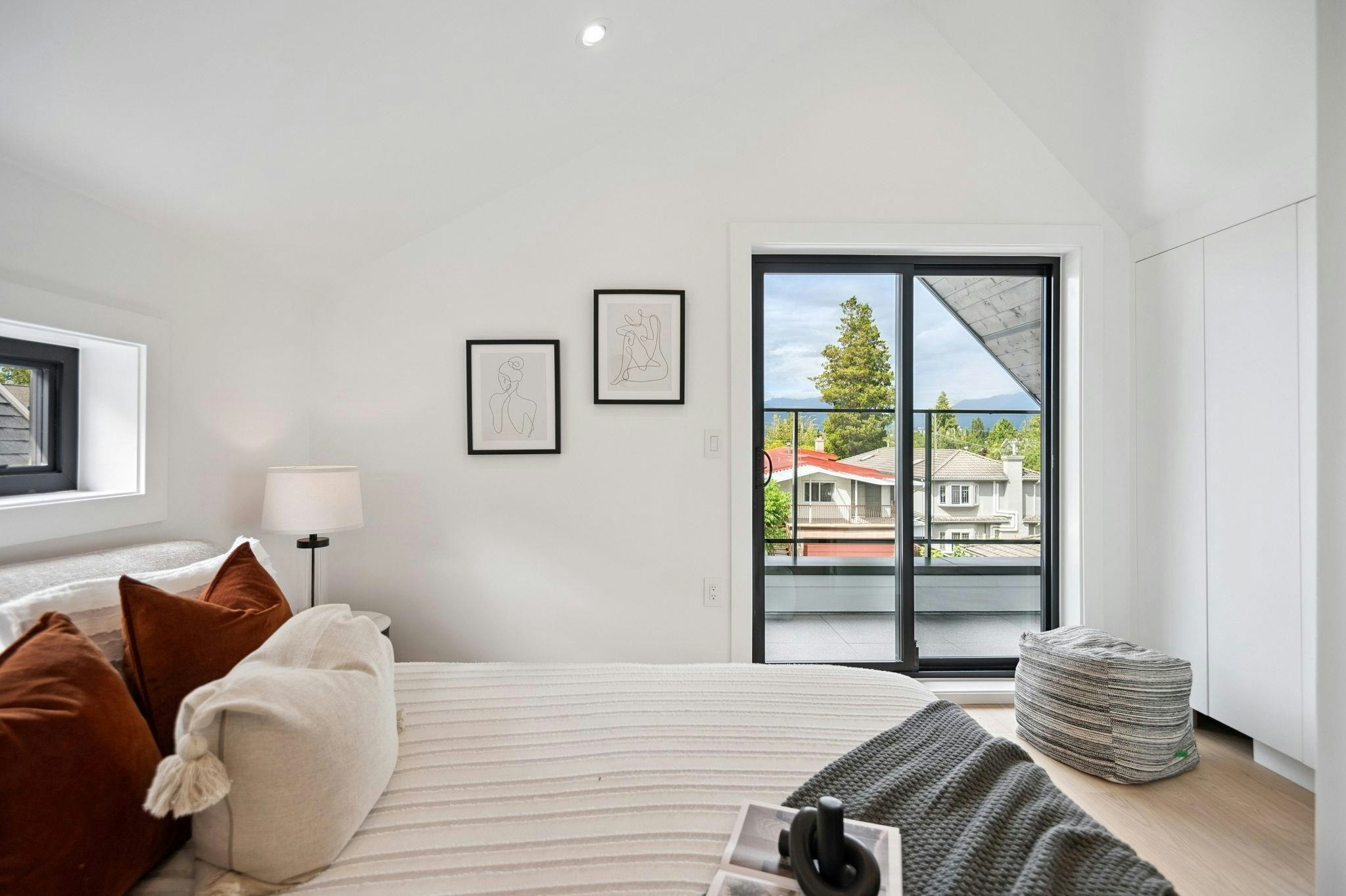 #2-1079 E 14th Avenue, Vancouver, BC, V5T 2P1 - 24