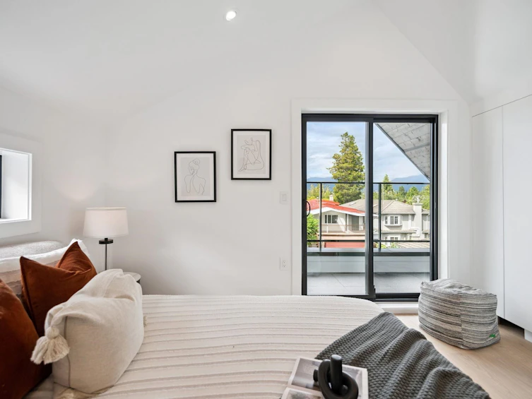 #2-1079 E 14th Avenue, Vancouver, BC, V5T 2P1 - 24