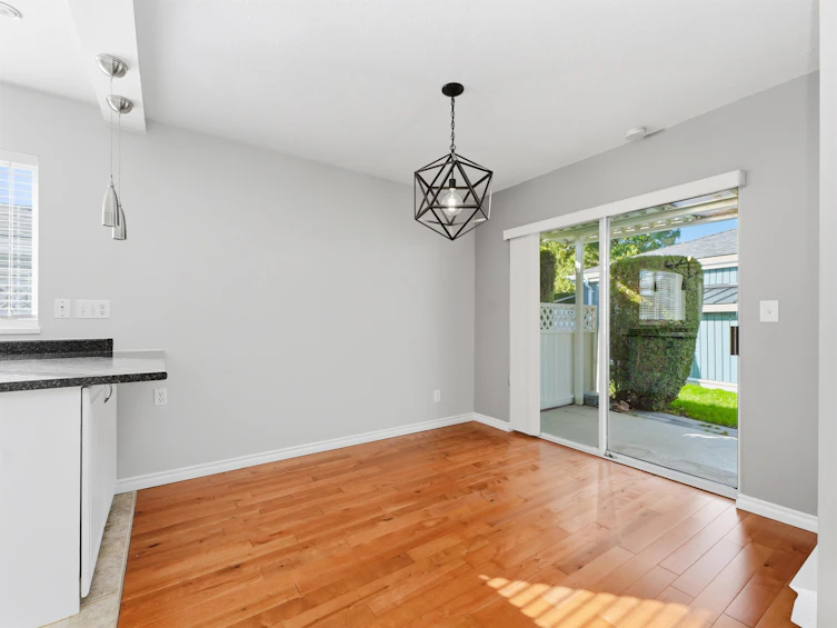 113-14271 18a Avenue, Surrey, BC, V4A 7N8 - 9