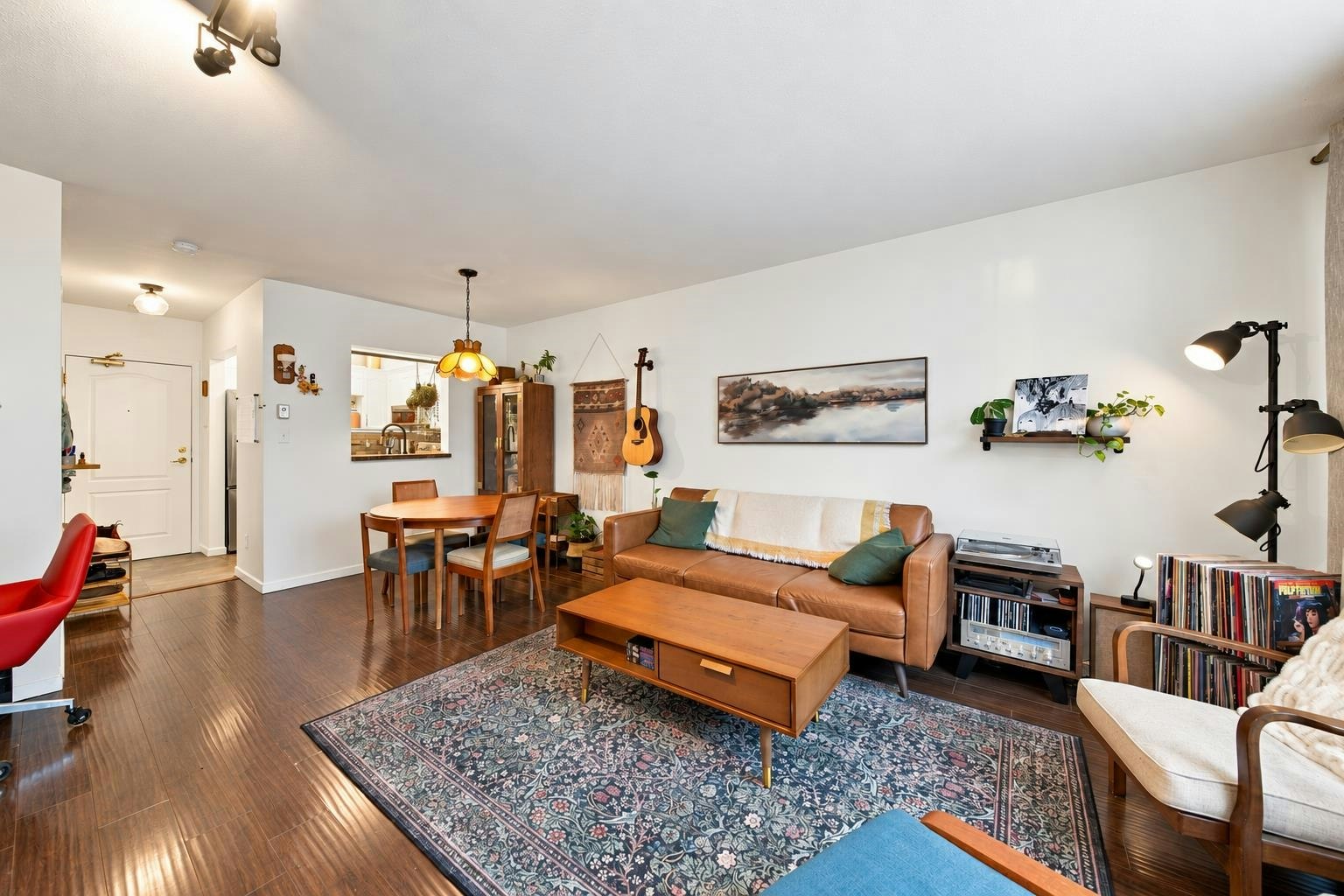 207-6742 Station Hill Court, Burnaby, BC, V3N 4V2 - 2
