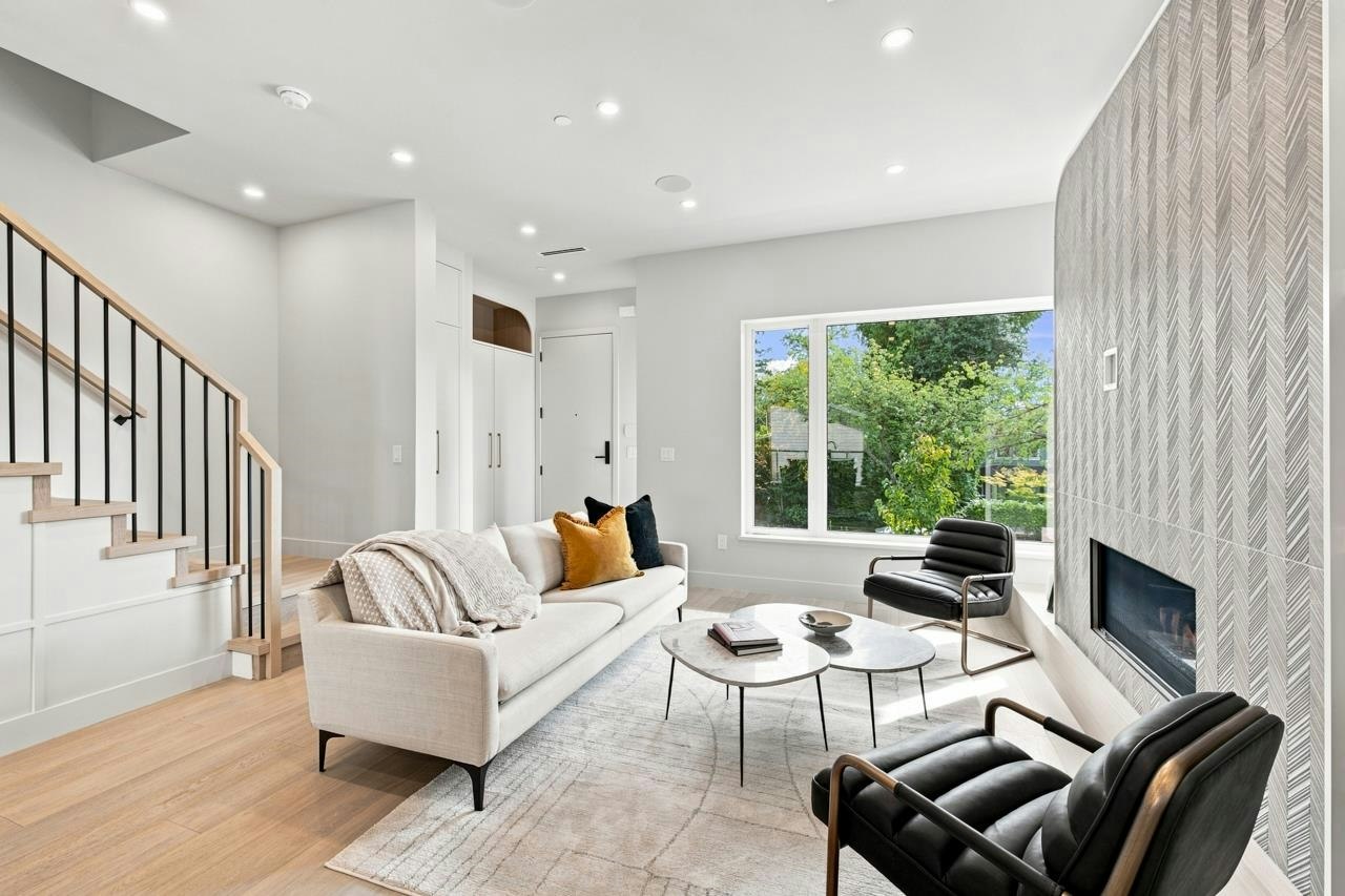 3549 W 38th Avenue, Vancouver, BC, V6N 2X9 - 6