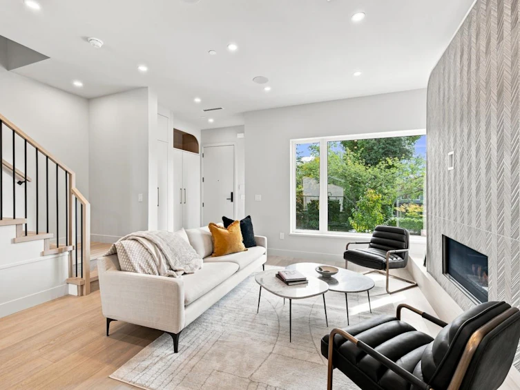 3549 W 38th Avenue, Vancouver, BC, V6N 2X9 - 6