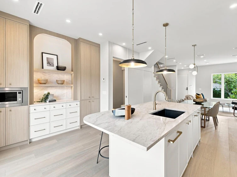 3549 W 38th Avenue, Vancouver, BC, V6N 2X9 - 16
