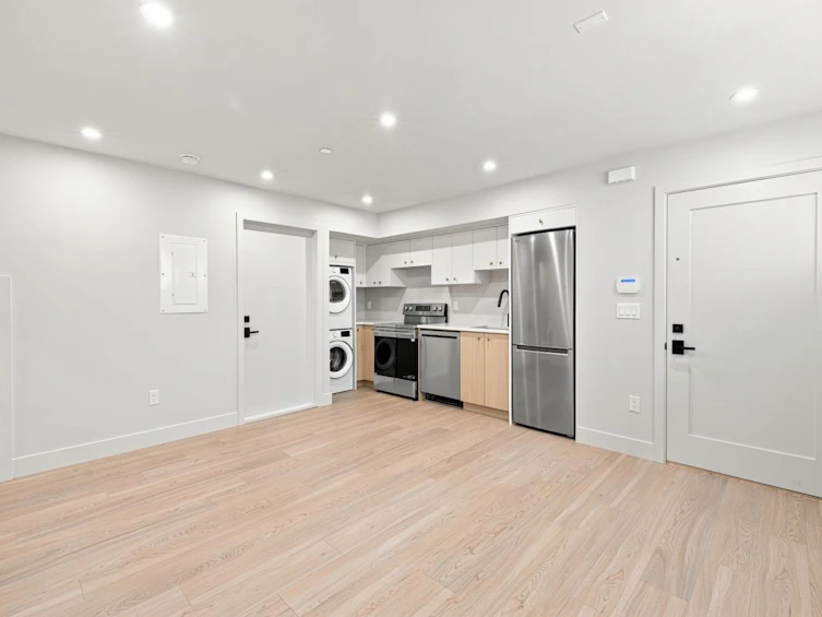 3549 W 38th Avenue, Vancouver, BC, V6N 2X9 - 35