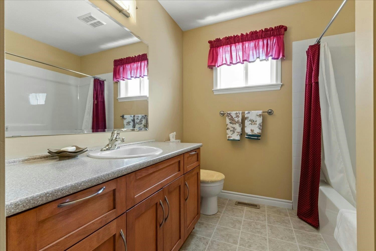 46517 Armstrong Place, Chilliwack, BC, V2R 5W4 - 24