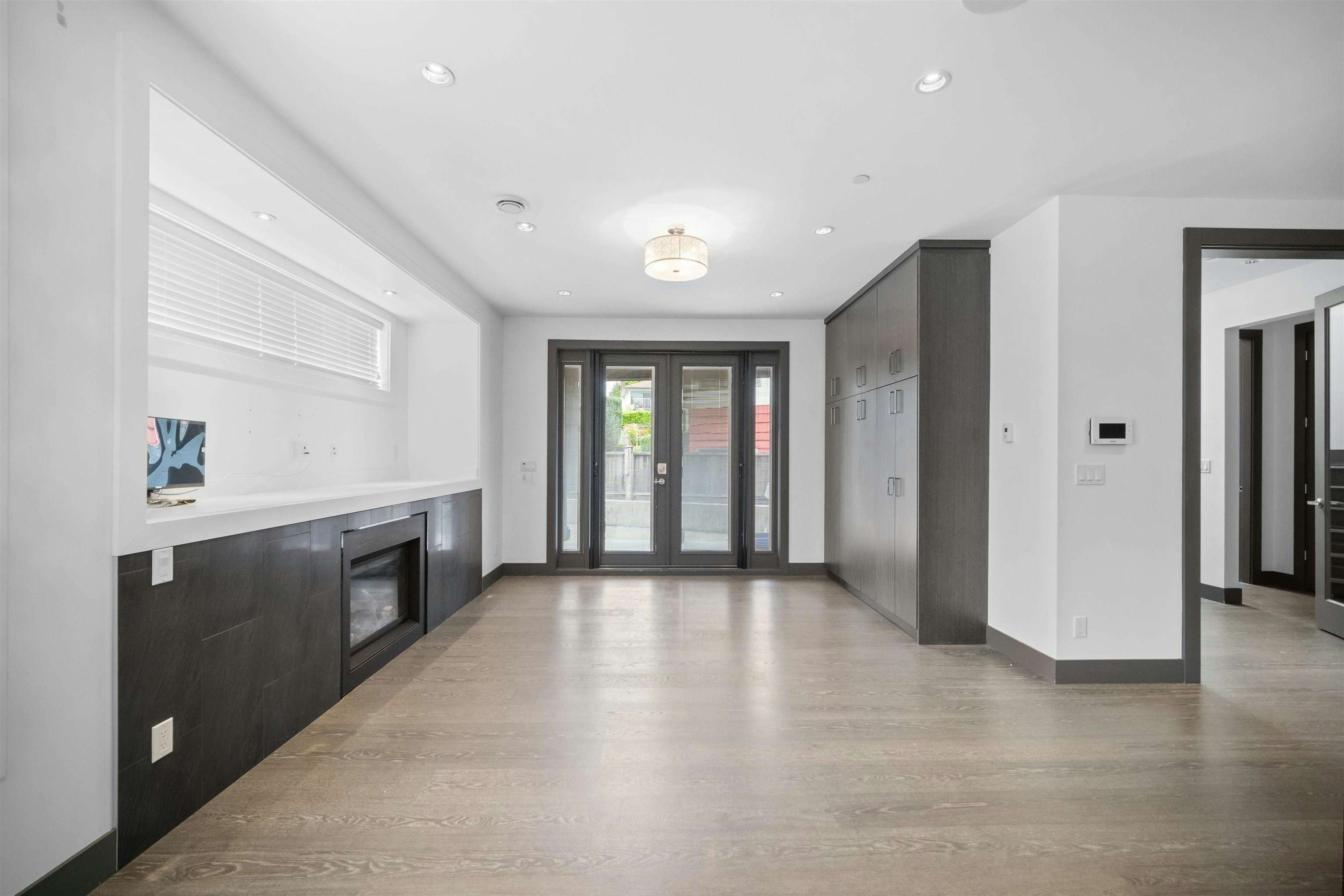 7493 Gatineau Place - 3