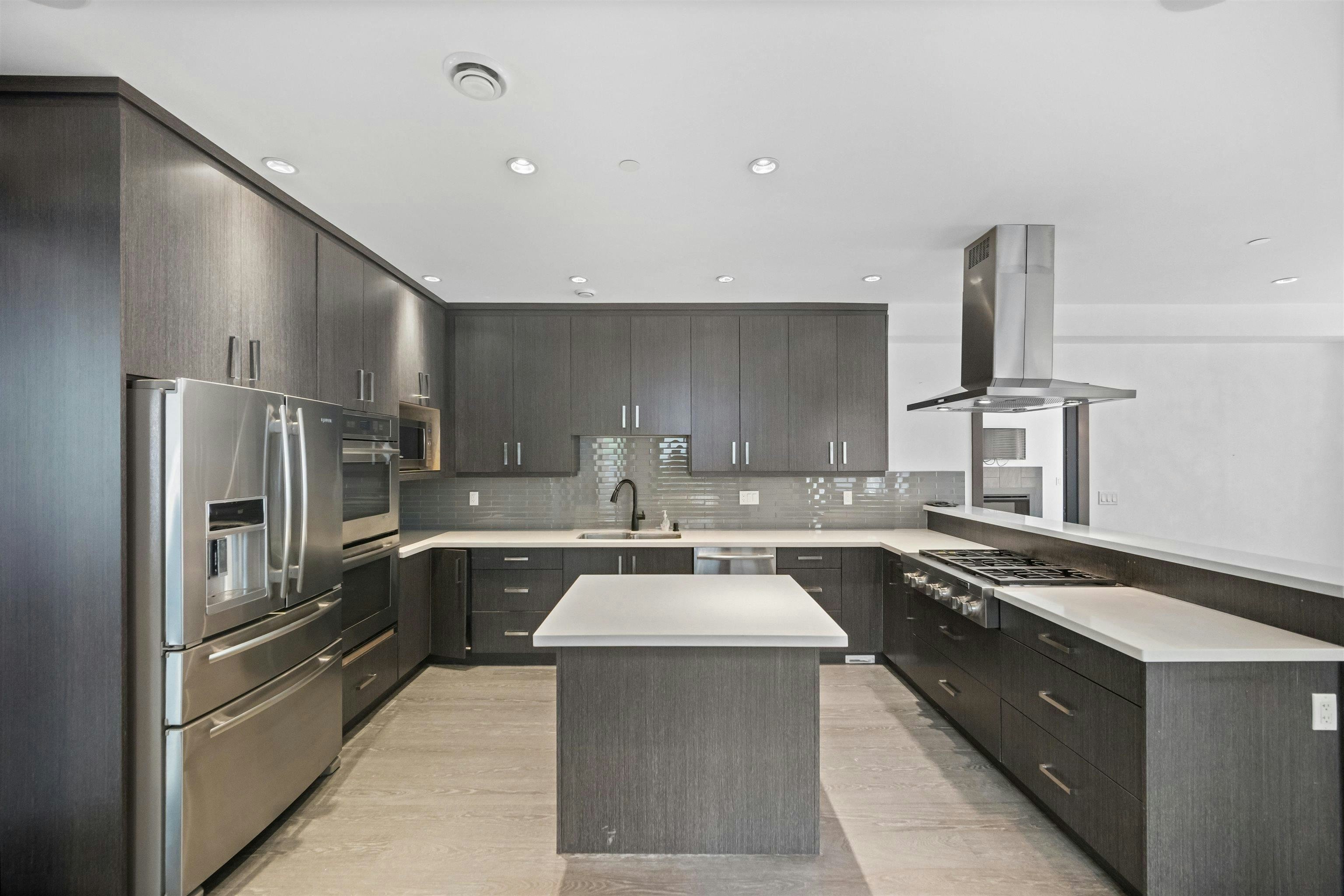 7493 Gatineau Place - 5