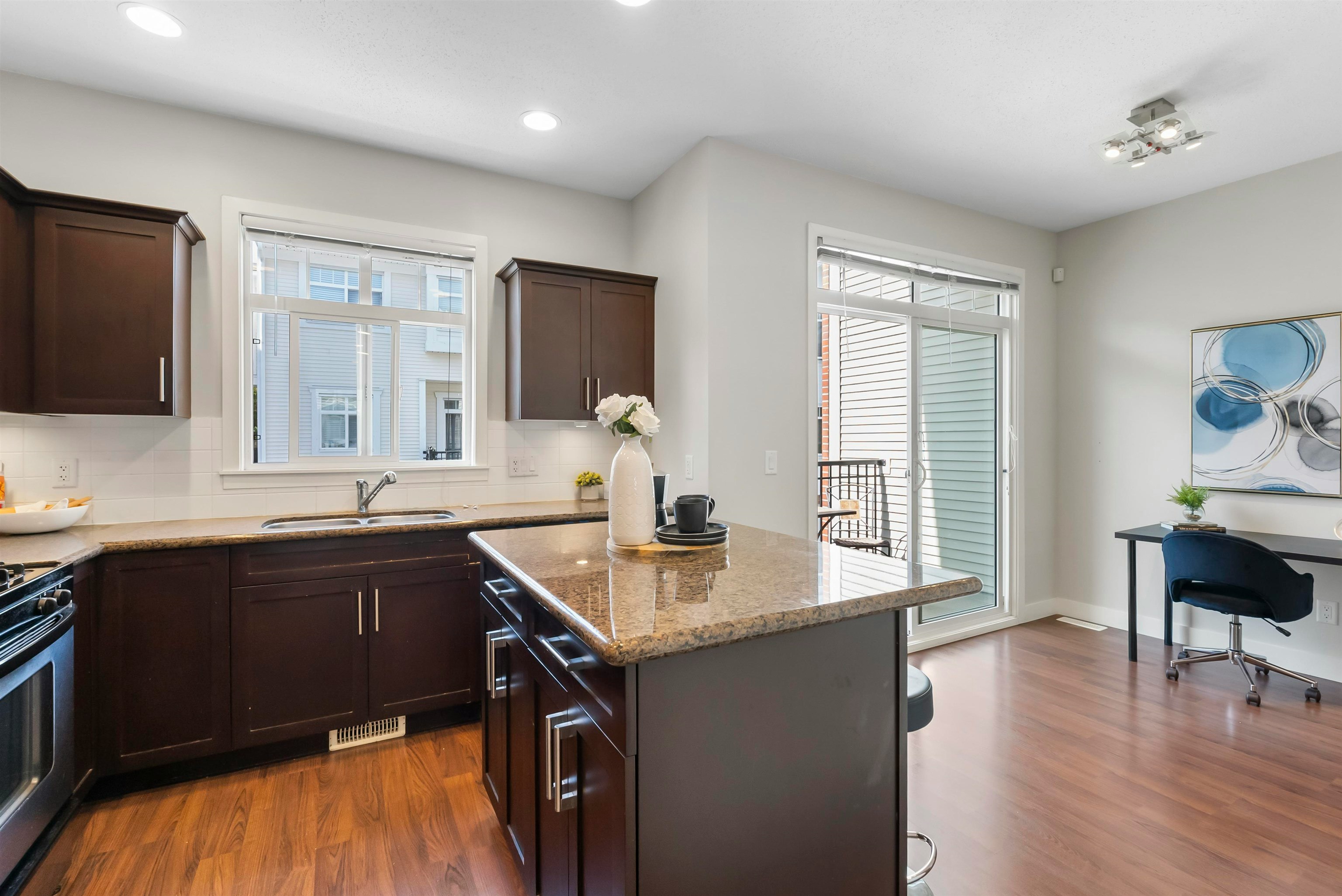 88-19551 66 Avenue, Surrey, BC, V4N 0Z5 - 11