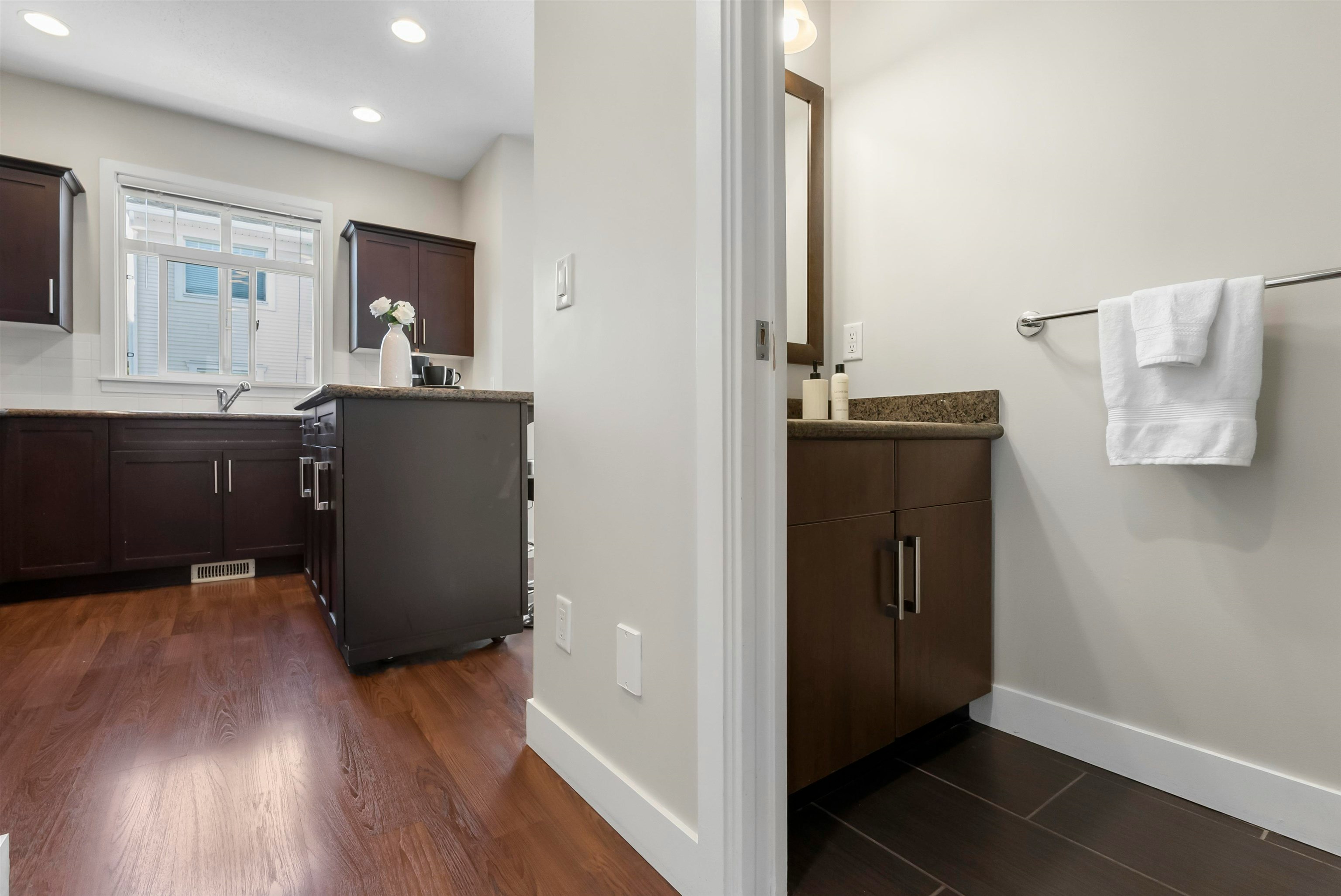 88-19551 66 Avenue, Surrey, BC, V4N 0Z5 - 7