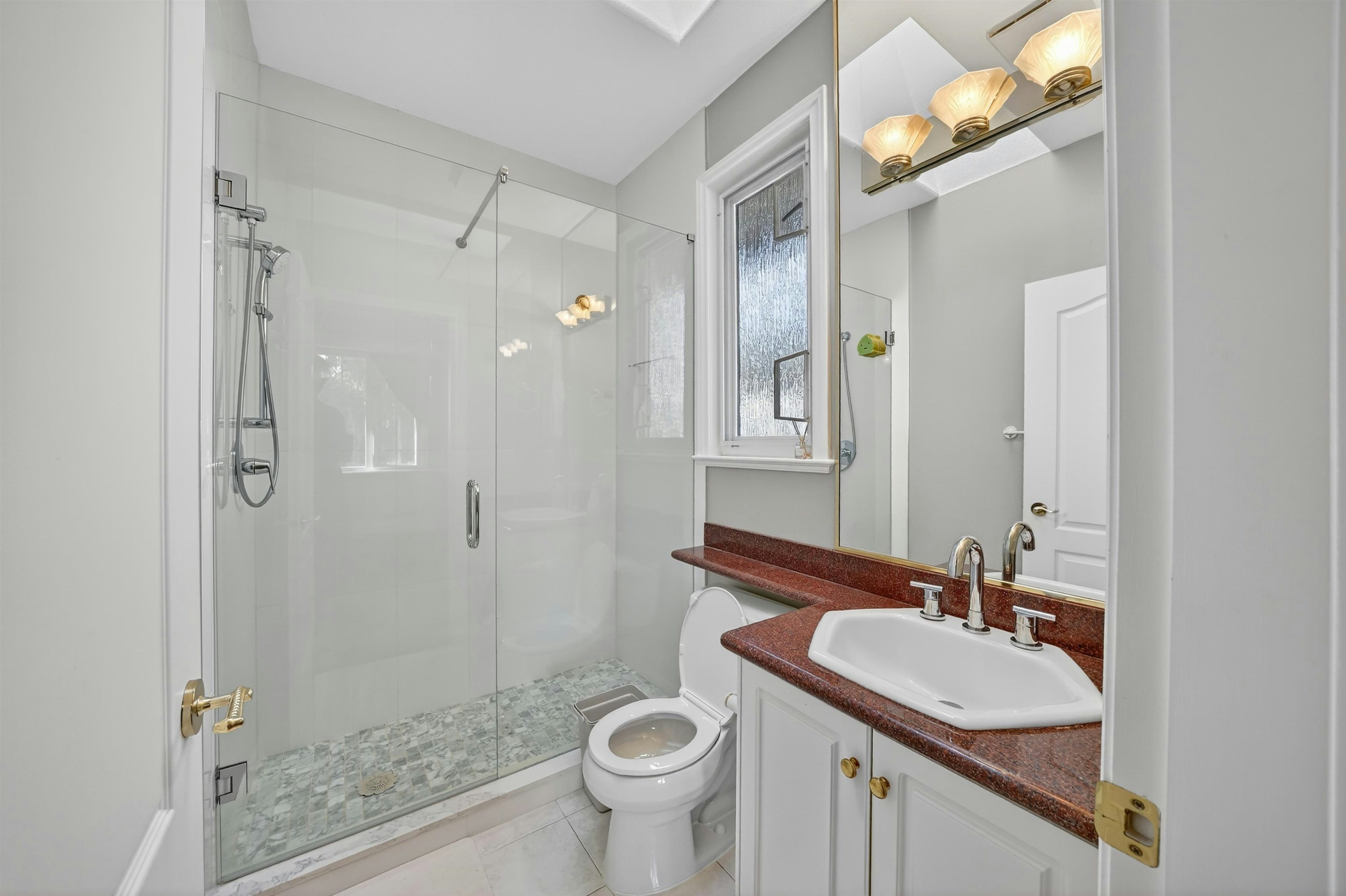 6309 Alberta Street, Vancouver, BC, V5Y 3N3 - 21
