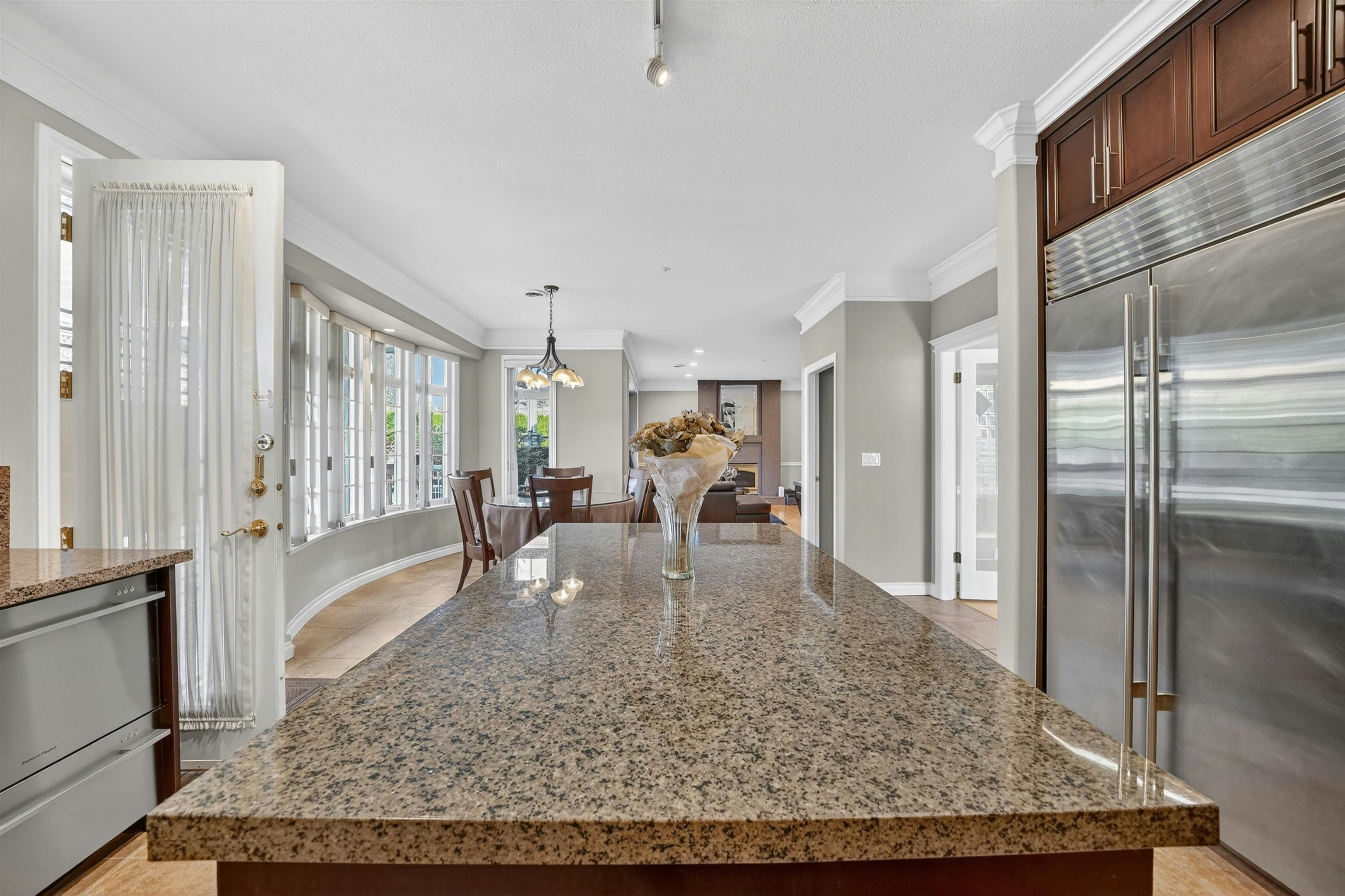 6309 Alberta Street, Vancouver, BC, V5Y 3N3 - 8