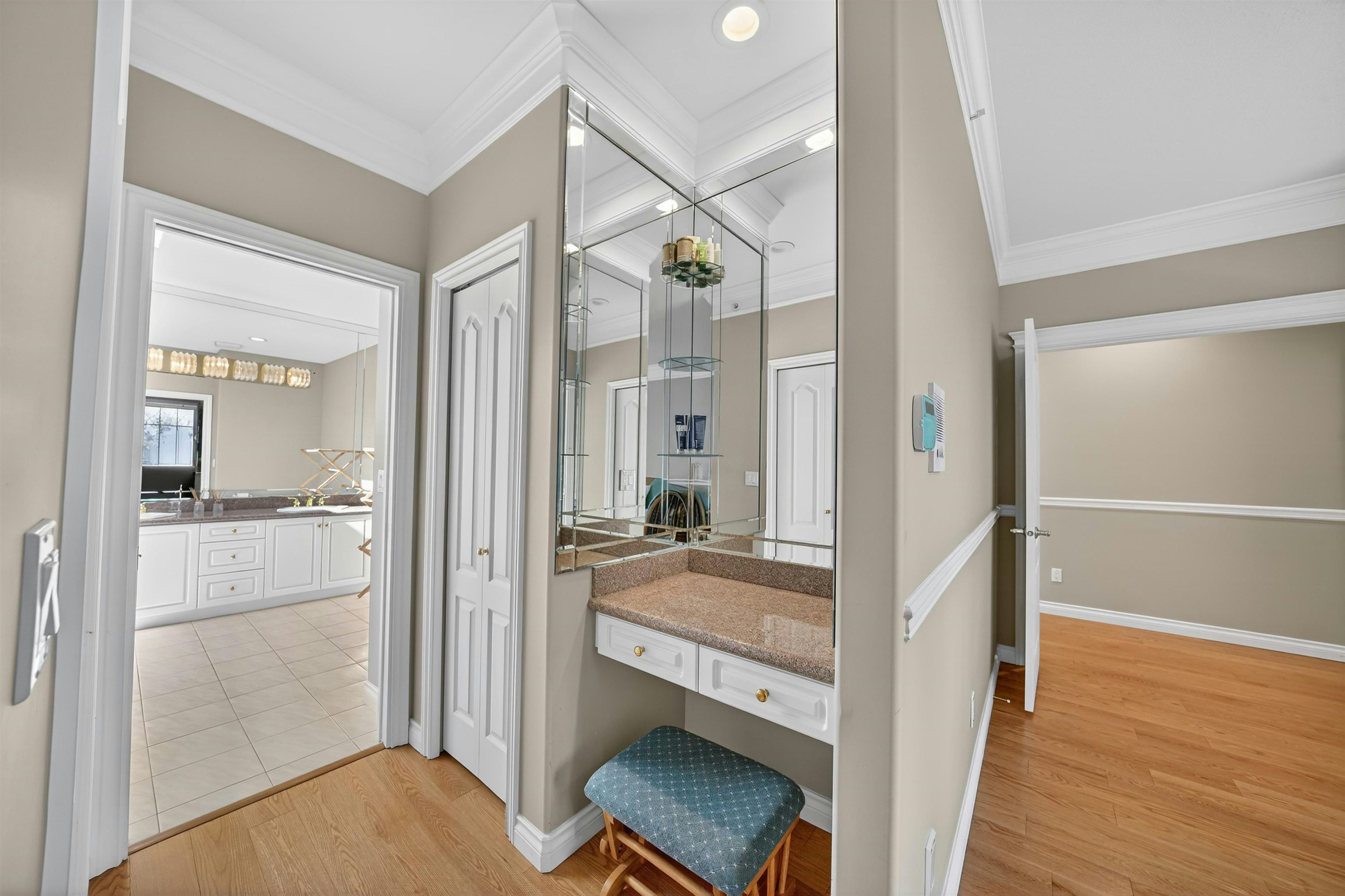 6309 Alberta Street, Vancouver, BC, V5Y 3N3 - 18