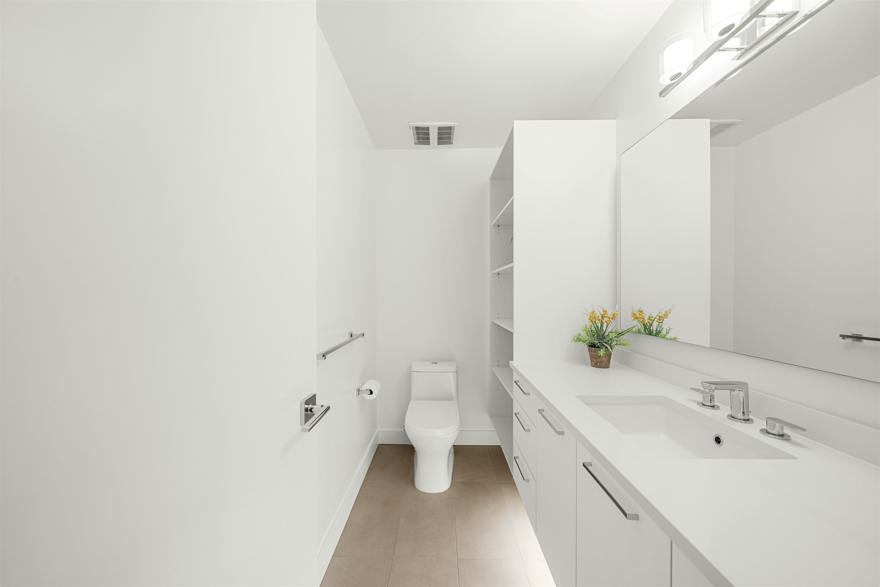 1605-1588 Johnston Road, Surrey, BC, V4B 0C5 - 21