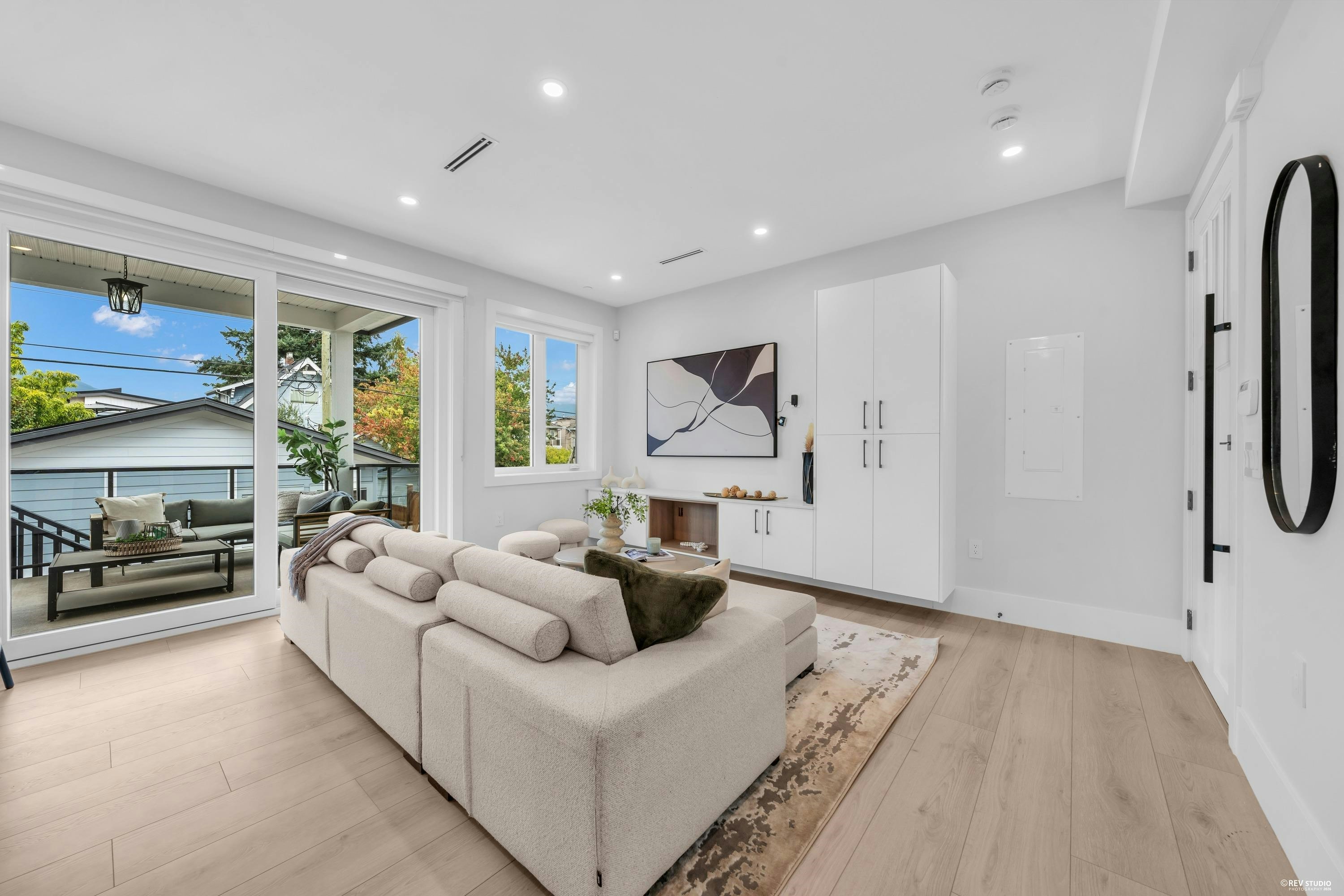 2743 Mcgill Street, Vancouver, BC, V5K 1H4 - 4