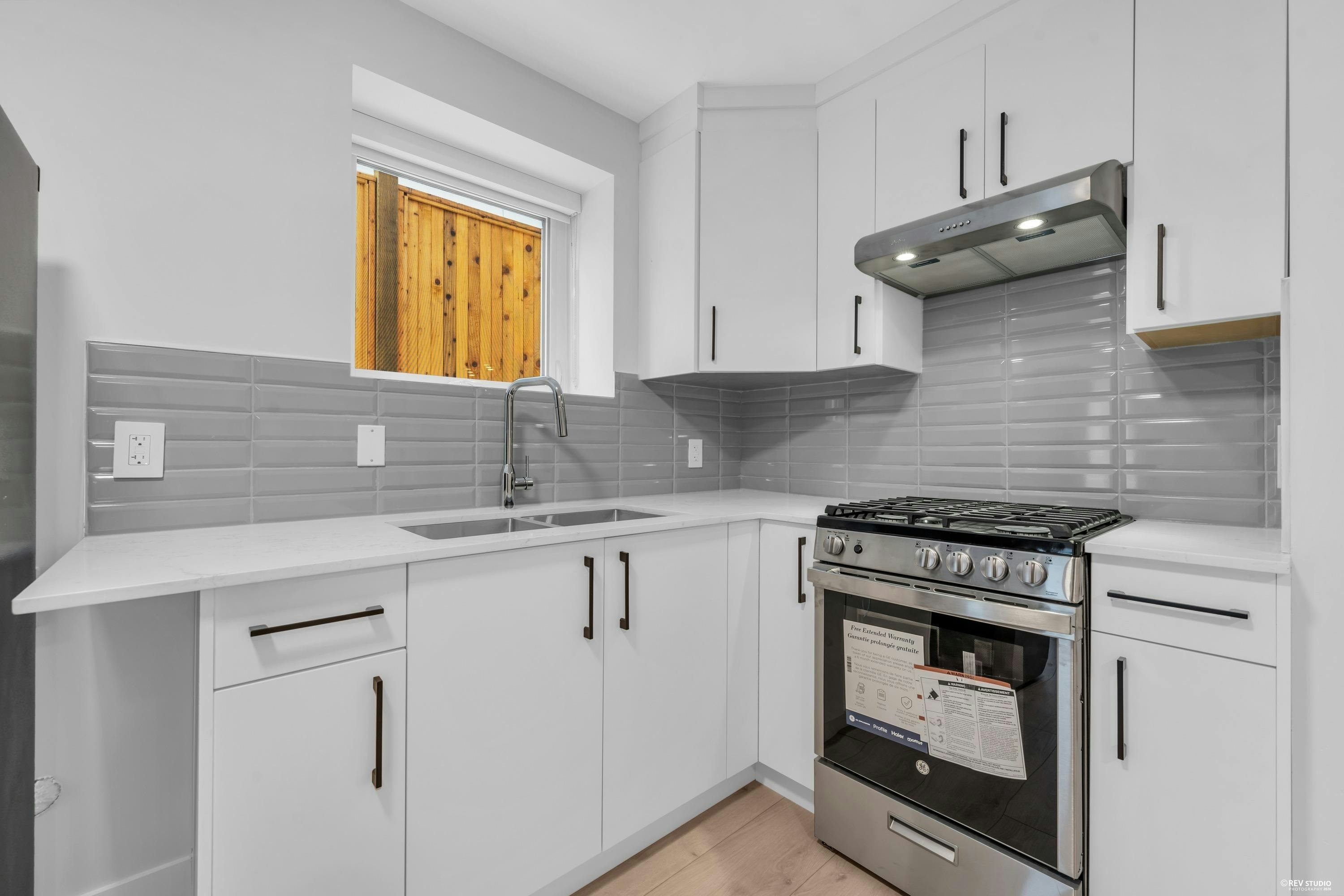 2743 Mcgill Street, Vancouver, BC, V5K 1H4 - 29