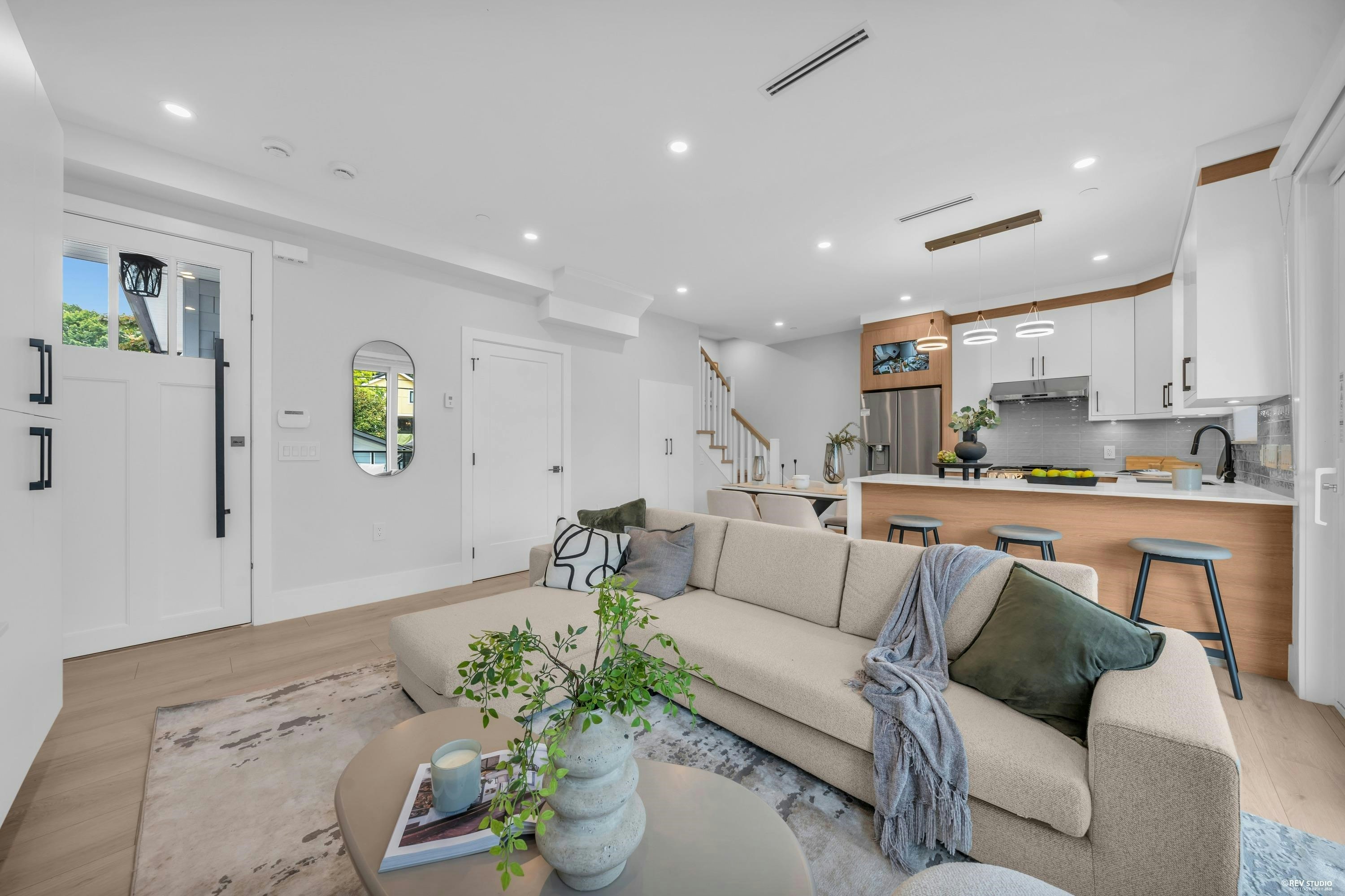 2743 Mcgill Street, Vancouver, BC, V5K 1H4 - 5