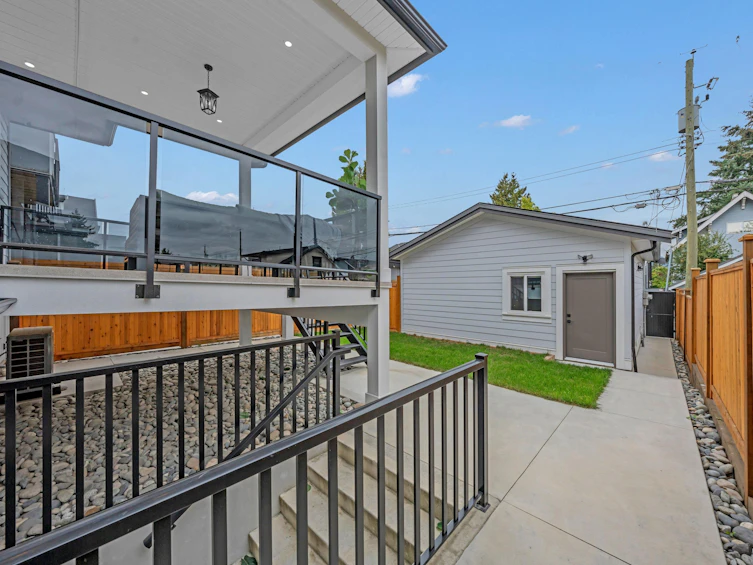 2743 Mcgill Street, Vancouver, BC, V5K 1H4 - 32
