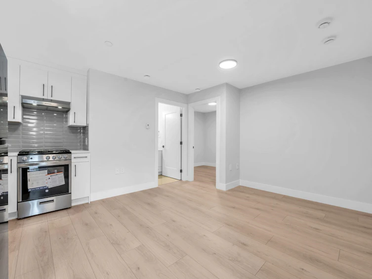 2743 Mcgill Street, Vancouver, BC, V5K 1H4 - 26