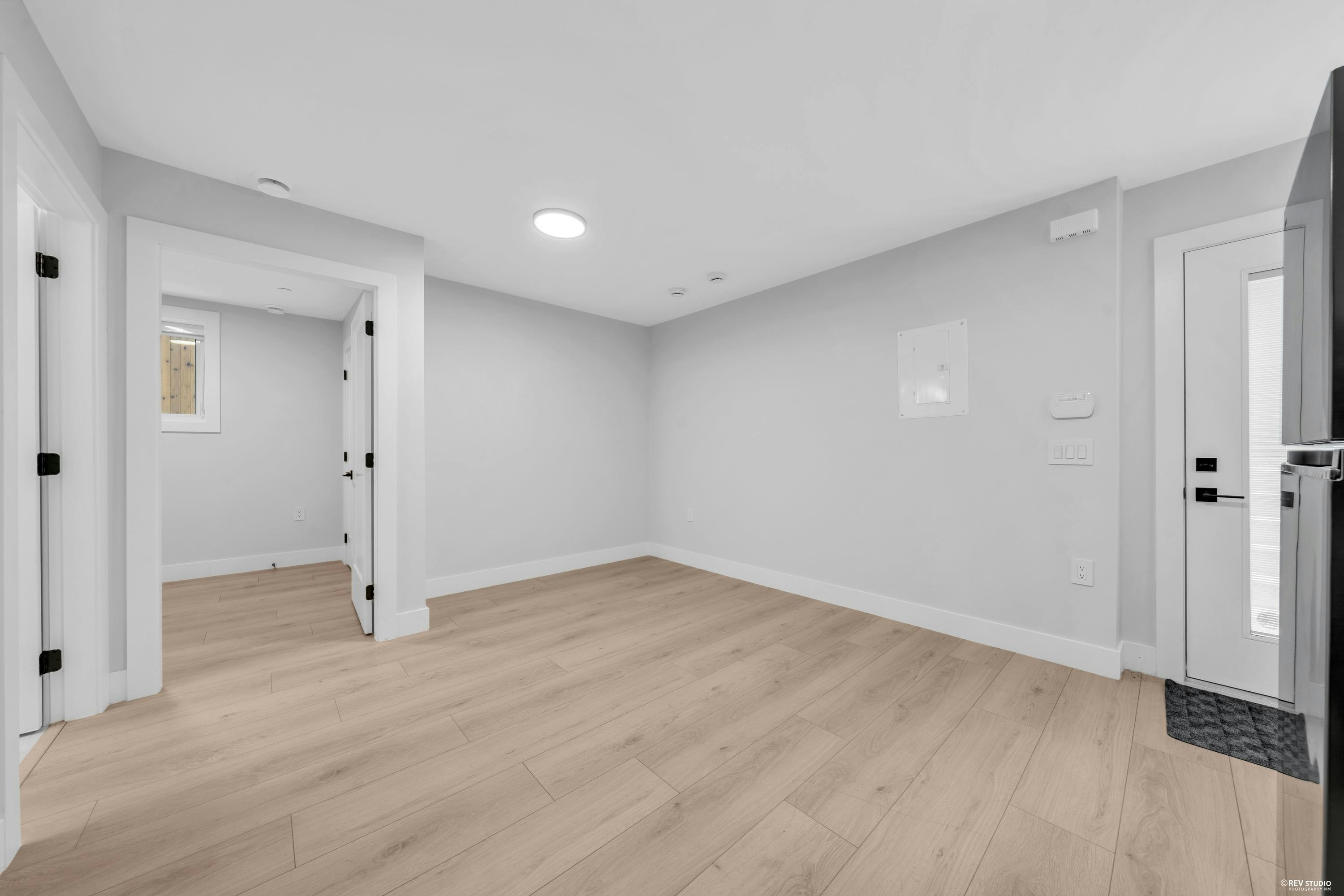 2743 Mcgill Street, Vancouver, BC, V5K 1H4 - 25
