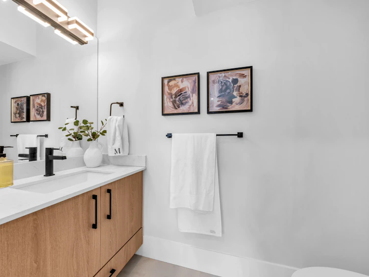 2743 Mcgill Street, Vancouver, BC, V5K 1H4 - 16