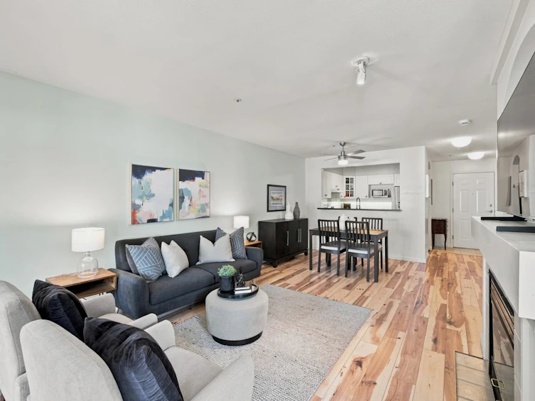 204-20125 55a Avenue, Langley, BC, V3A 8L6 - 6