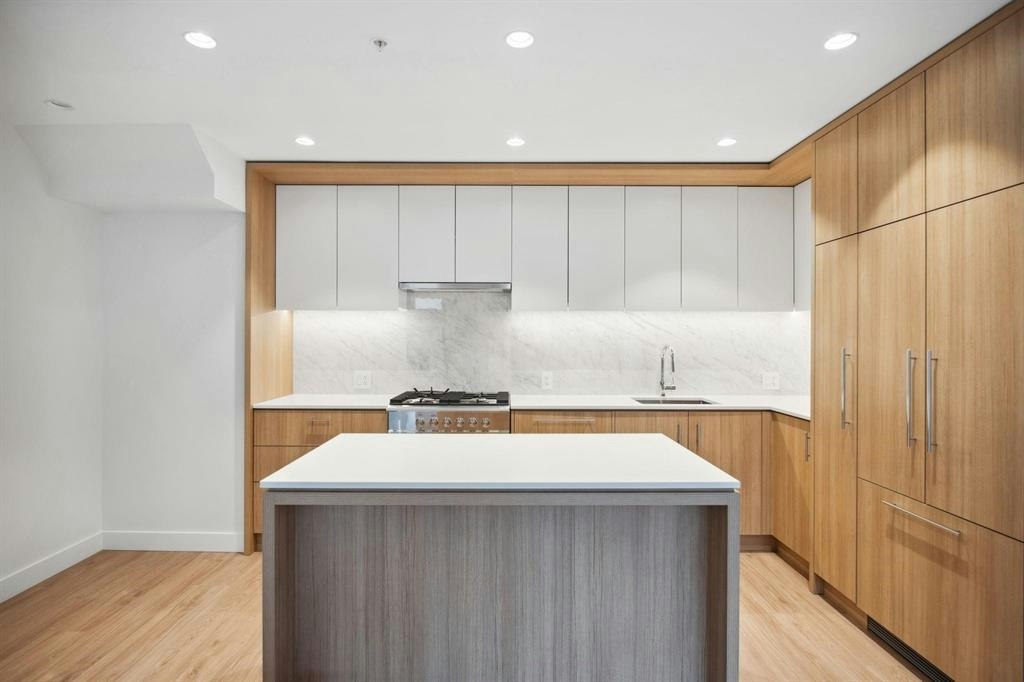 5xx-6085 Irmin Street, Burnaby, BC, V5J 0J7 - 6