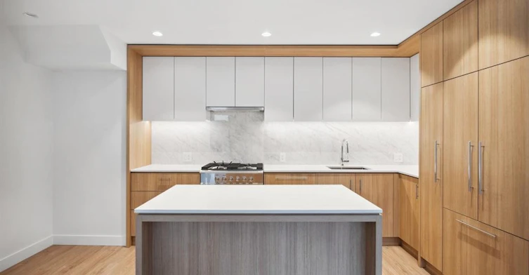 5xx-6085 Irmin Street, Burnaby, BC, V5J 0J7 - 6