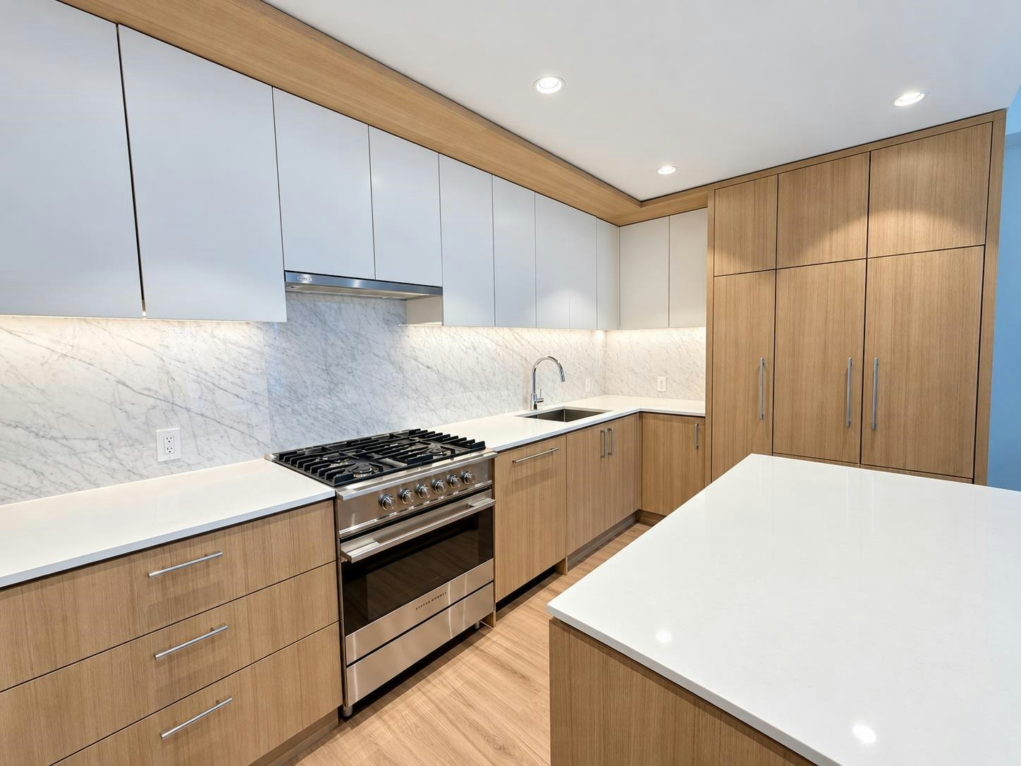 5xx-6085 Irmin Street, Burnaby, BC, V5J 0J7 - 7