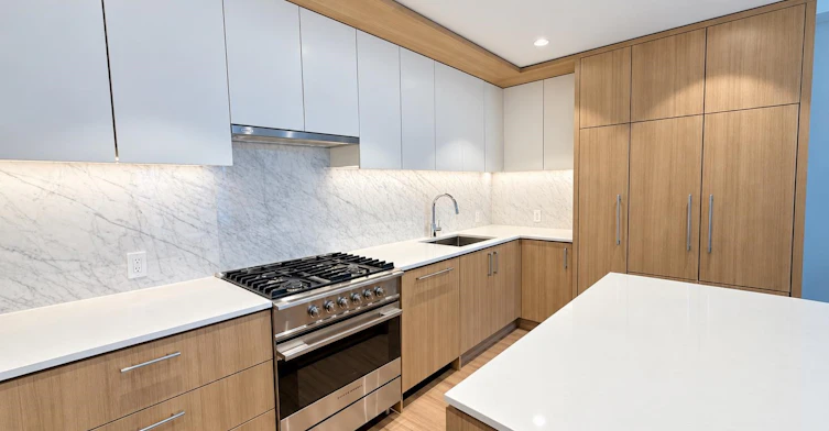 5xx-6085 Irmin Street, Burnaby, BC, V5J 0J7 - 7