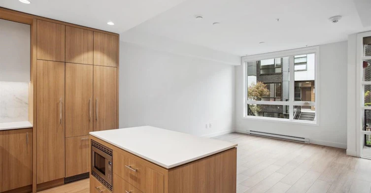 5xx-6085 Irmin Street, Burnaby, BC, V5J 0J7 - 8
