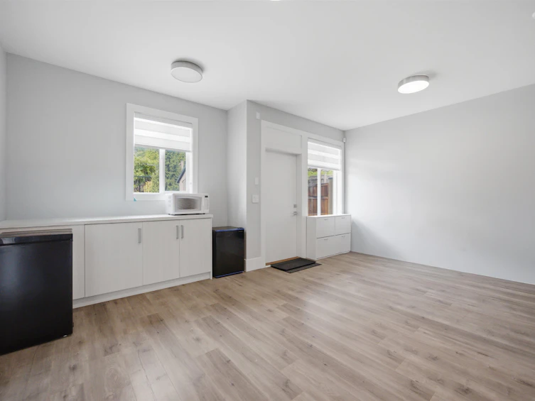 7835 12th Avenue, Burnaby, BC, V3N 2K6 - 21