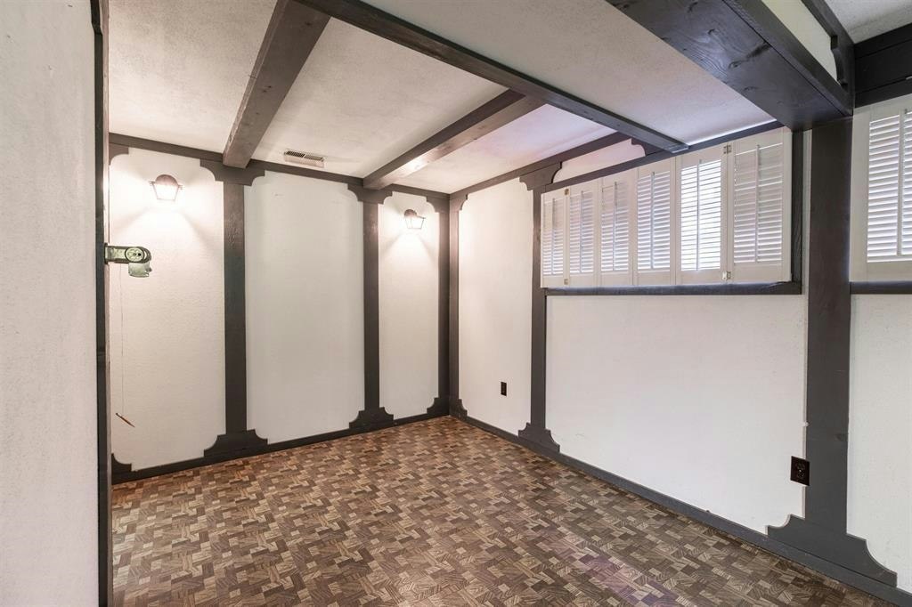 5482 Rhodes Street, Vancouver, BC, V5R 3N9 - 27