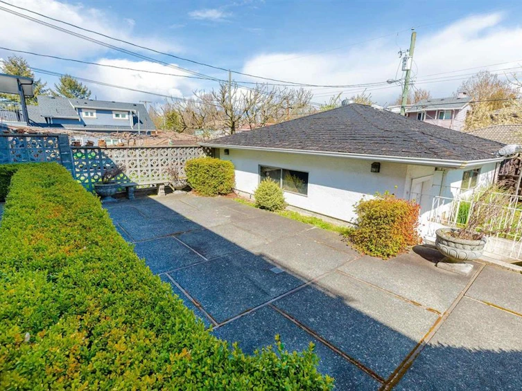 5482 Rhodes Street, Vancouver, BC, V5R 3N9 - 19
