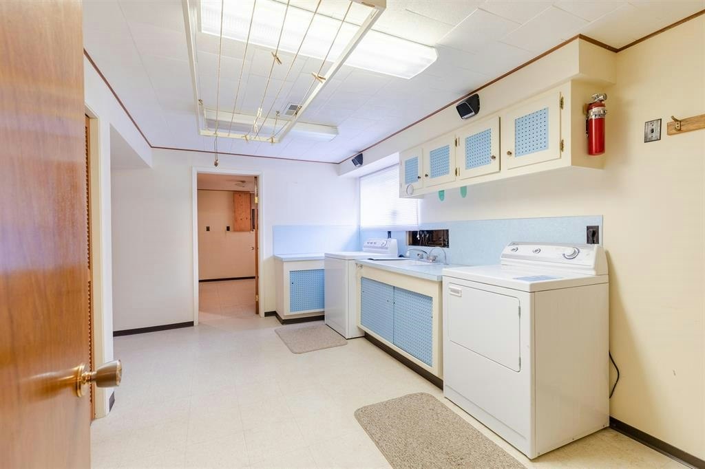5482 Rhodes Street, Vancouver, BC, V5R 3N9 - 31