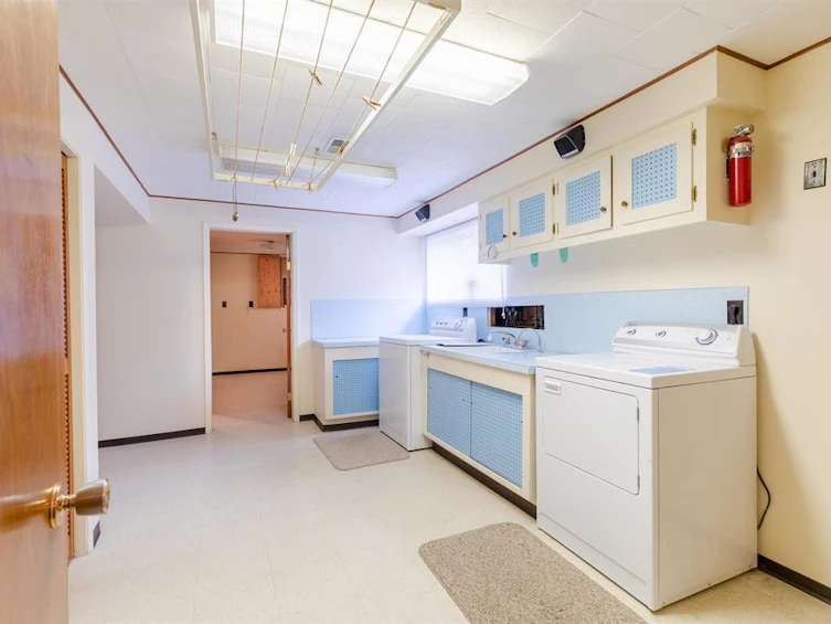 5482 Rhodes Street, Vancouver, BC, V5R 3N9 - 31
