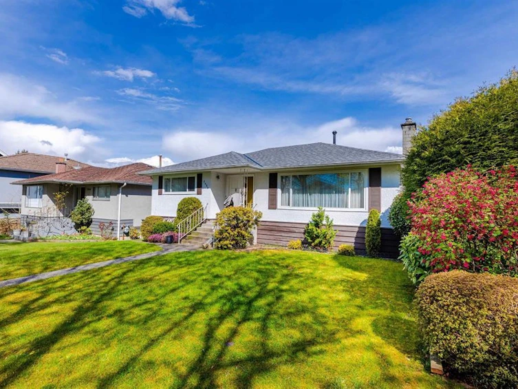 5482 Rhodes Street, Vancouver, BC, V5R 3N9 - 34