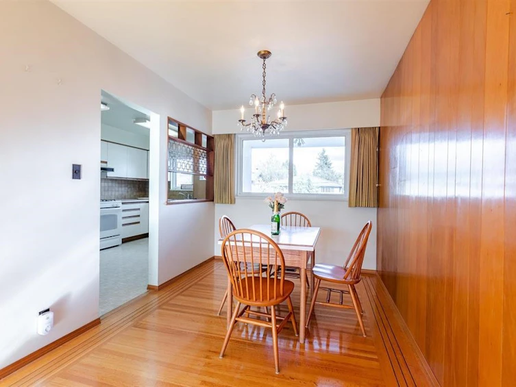 5482 Rhodes Street, Vancouver, BC, V5R 3N9 - 11