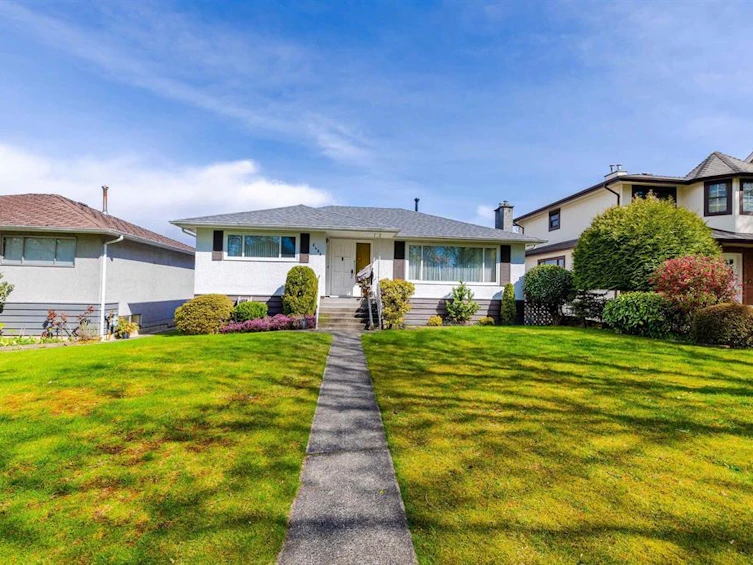 5482 Rhodes Street, Vancouver, BC, V5R 3N9 - 33