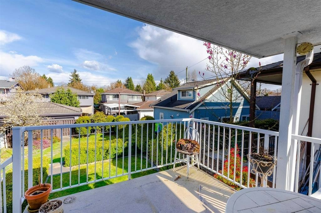 5482 Rhodes Street, Vancouver, BC, V5R 3N9 - 16