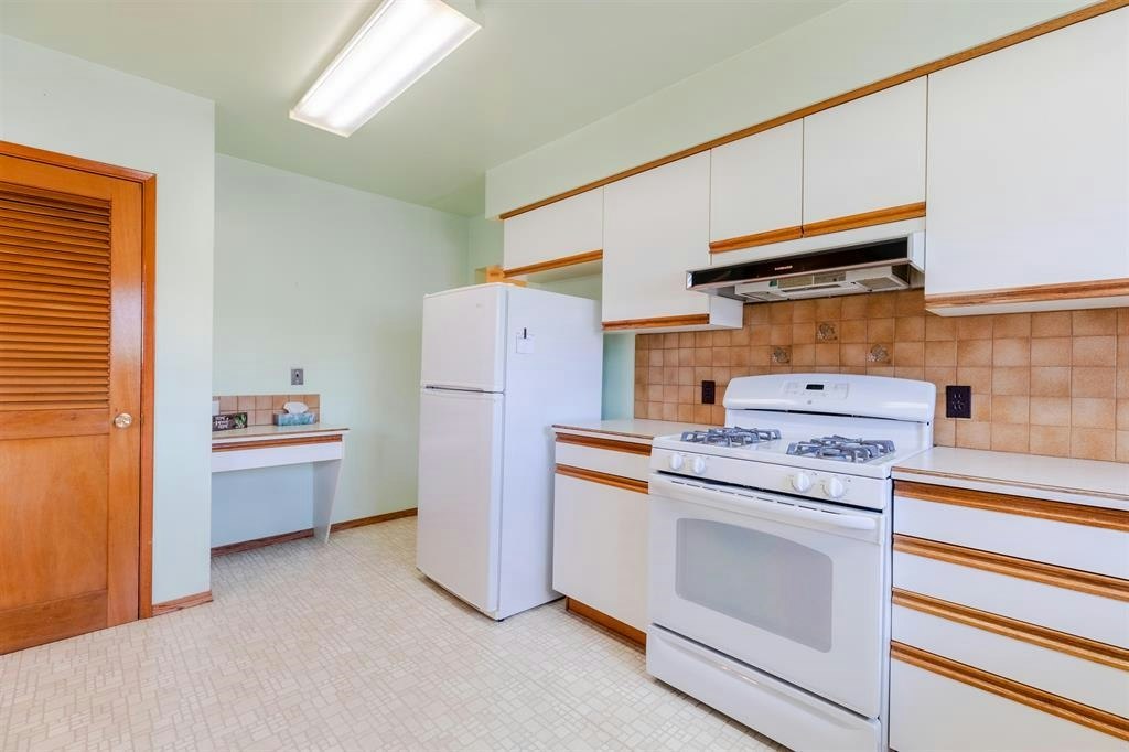 5482 Rhodes Street, Vancouver, BC, V5R 3N9 - 28