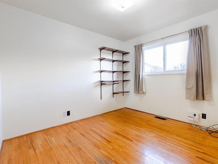 5482 Rhodes Street, Vancouver, BC, V5R 3N9 - 13