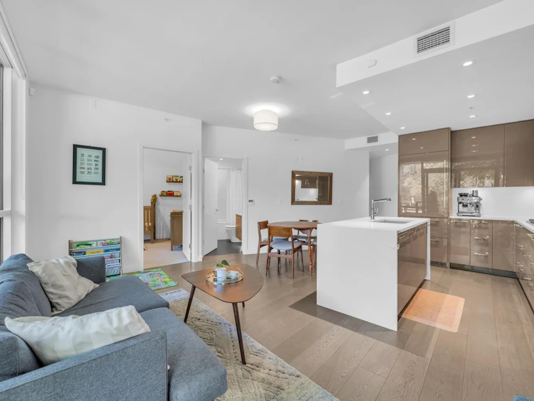 107-5189 Cambie Street, Vancouver, BC, V5Z 0J4 - 2