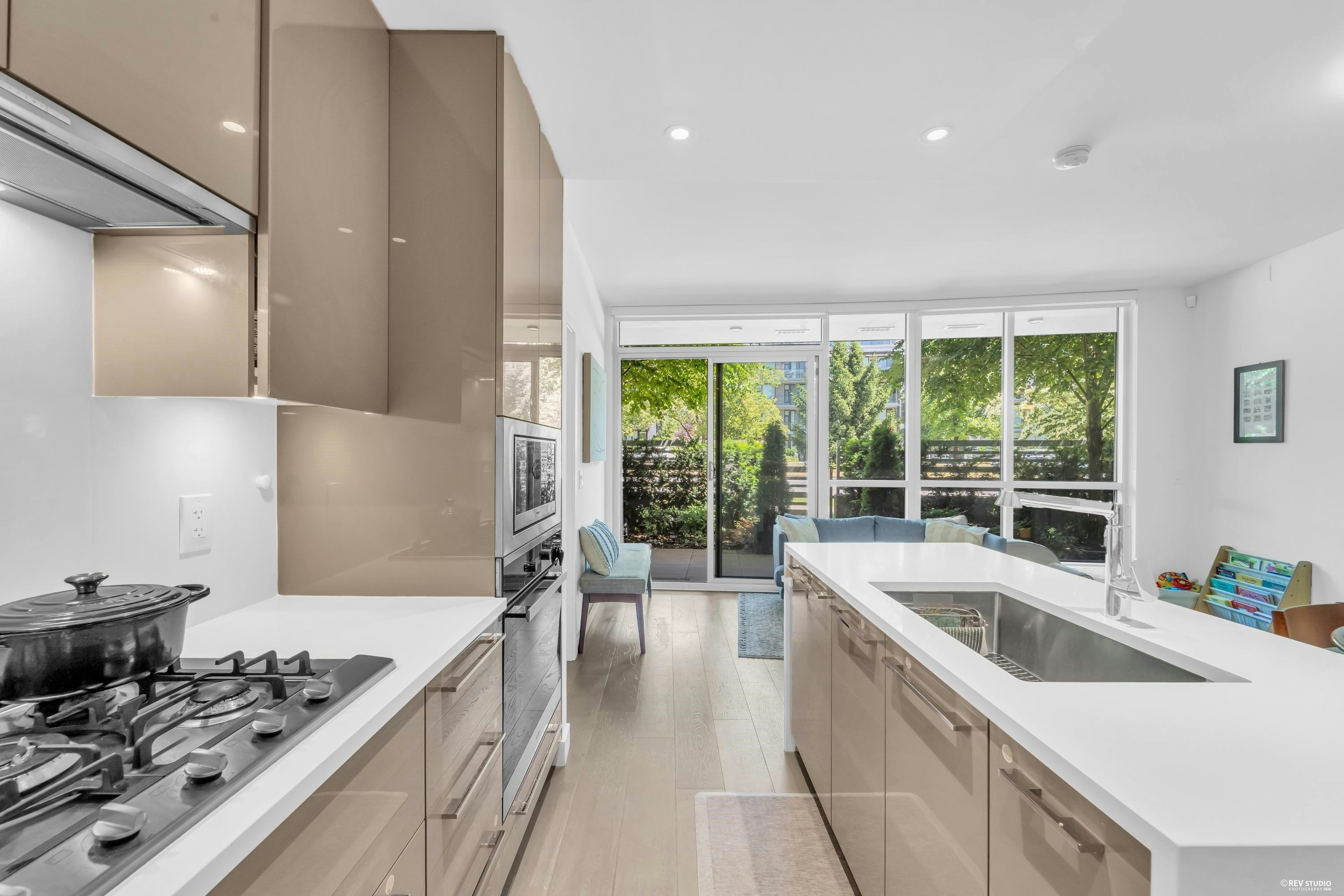 107-5189 Cambie Street, Vancouver, BC, V5Z 0J4 - 9