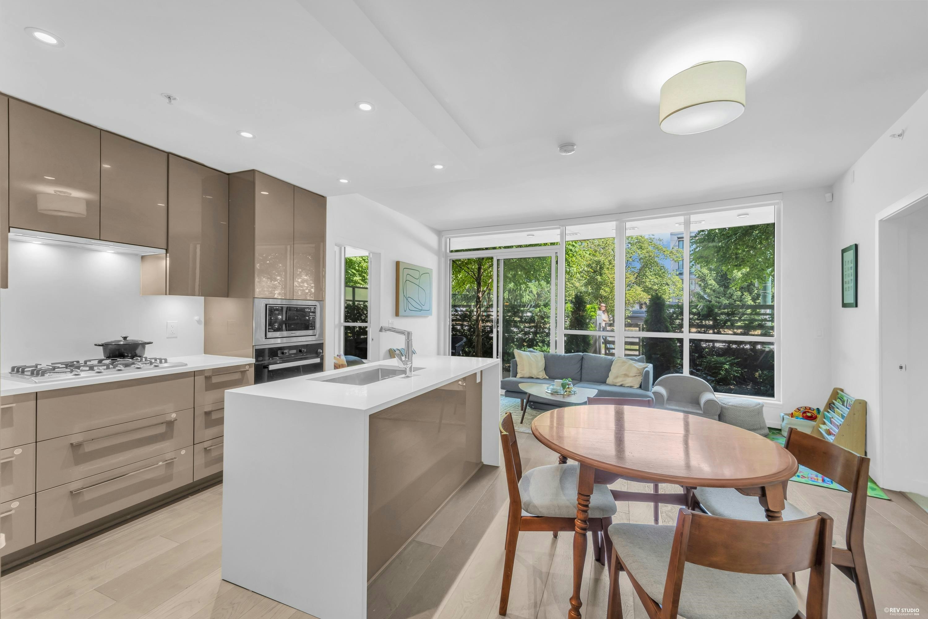 107-5189 Cambie Street, Vancouver, BC, V5Z 0J4 - 8