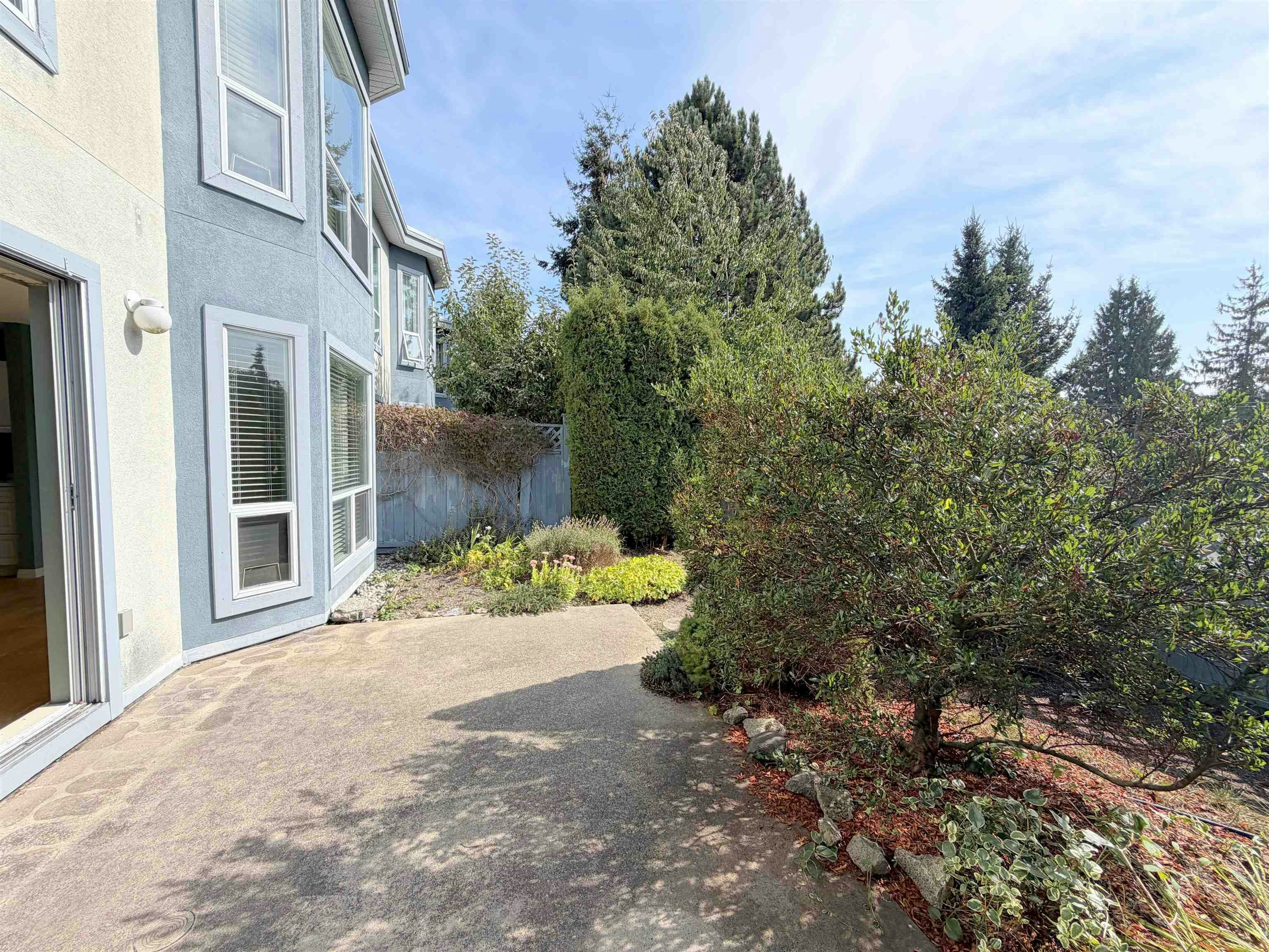 8-5740 Marine Way, Sechelt, BC, V7Z 0K3 - 10