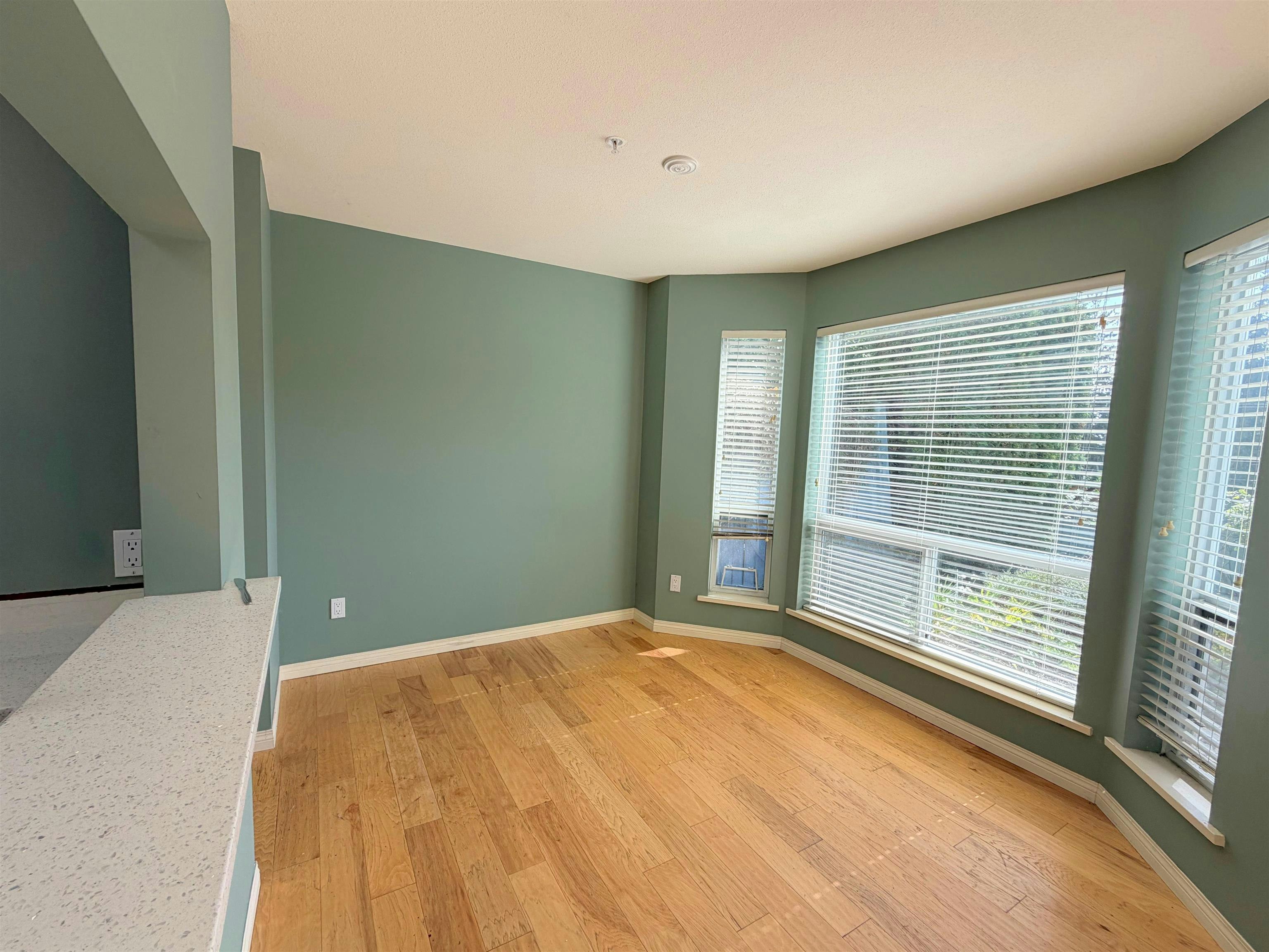8-5740 Marine Way, Sechelt, BC, V7Z 0K3 - 12