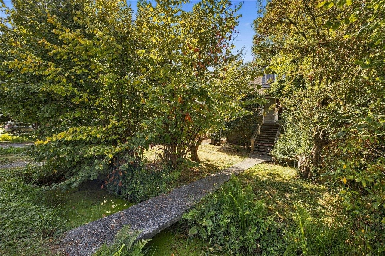 242 N Boyne Street, New Westminster, BC, V3M 5J8